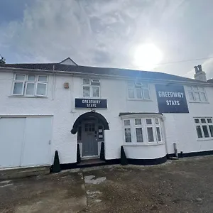 Hotel Oyo Greenway, Uxbridge